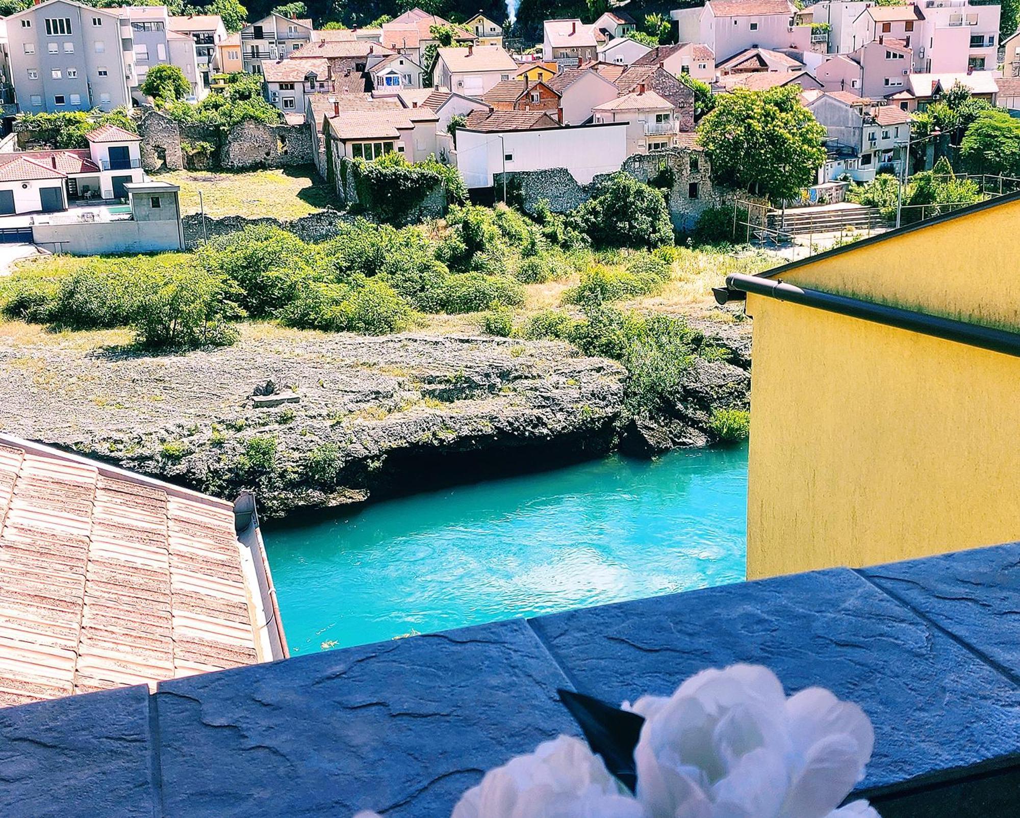 Zara Apartment With Terrace Near Old Town Mostar Exterior foto